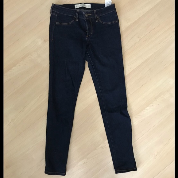 Abercrombie jeans - Picture 2 of 3